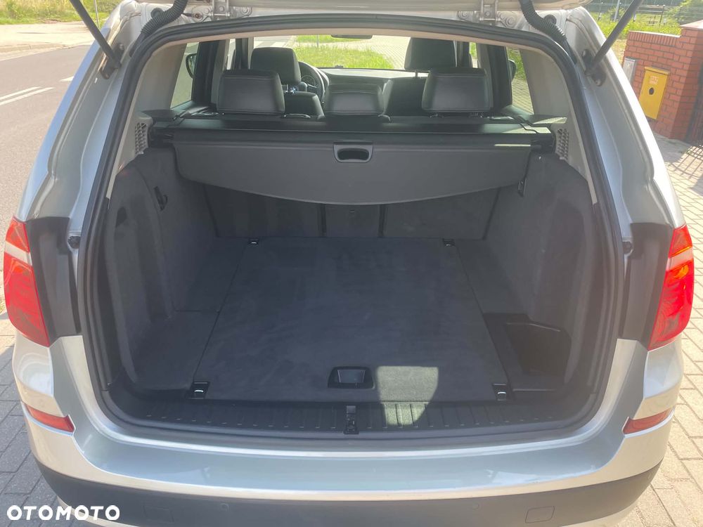 BMW X3 xDrive20d - 21
