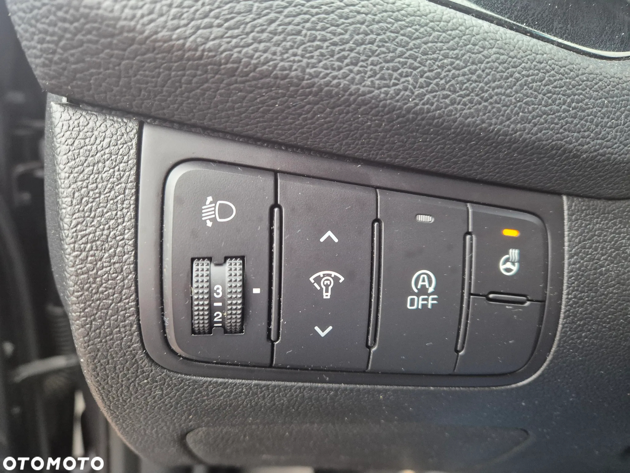 Kia Ceed 1.6 GDI ISG Dream-Team Edition - 14