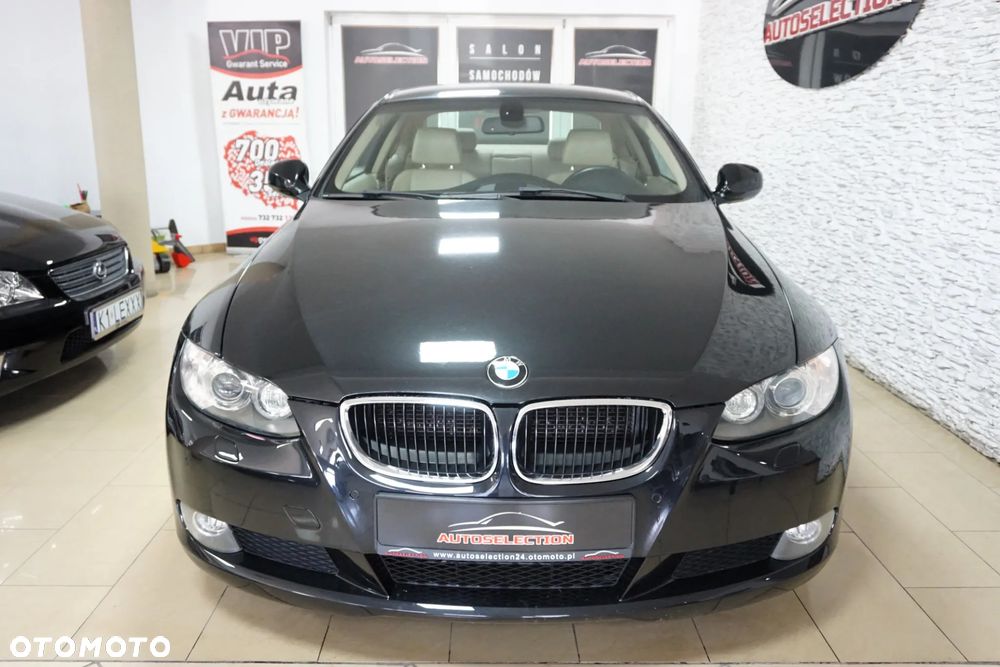 BMW Seria 3 320d Coupe - 2