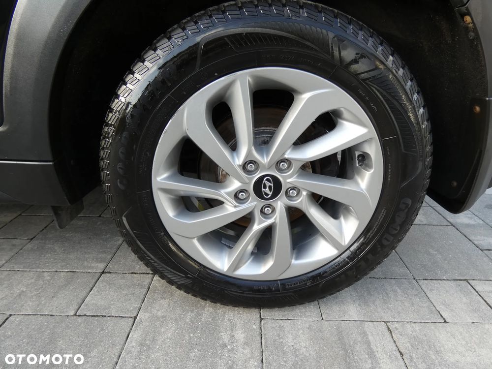 Hyundai Tucson 1.6 GDI BlueDrive Style 2WD - 15