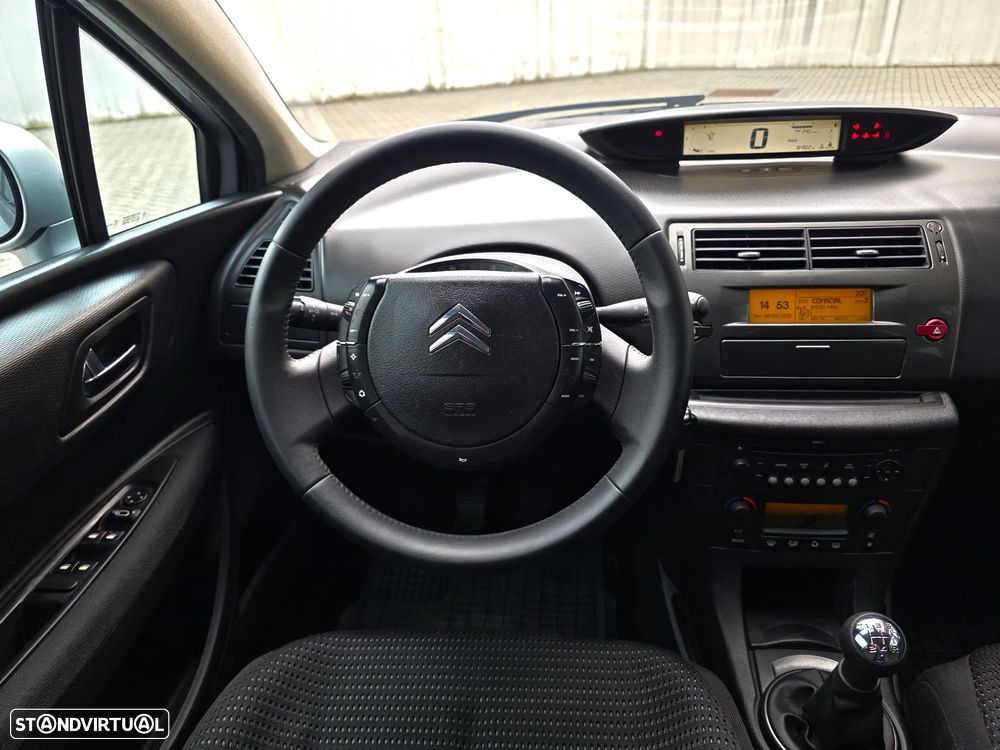 Citroën C4 1.6 HDi Exclusive Airdream - 33