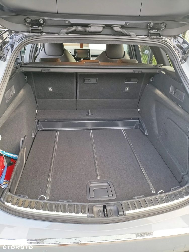 Toyota Corolla 2.0 Hybrid GR Sport - 13