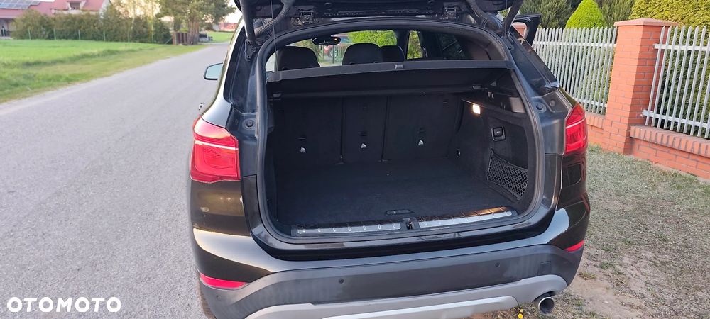 BMW X1 - 10