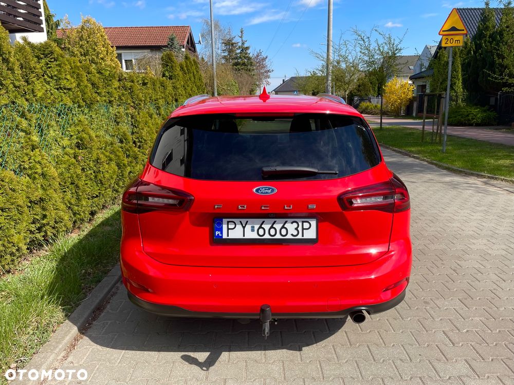 Ford Focus 1.5 EcoBlue Start-Stopp-System TITANIUM - 10