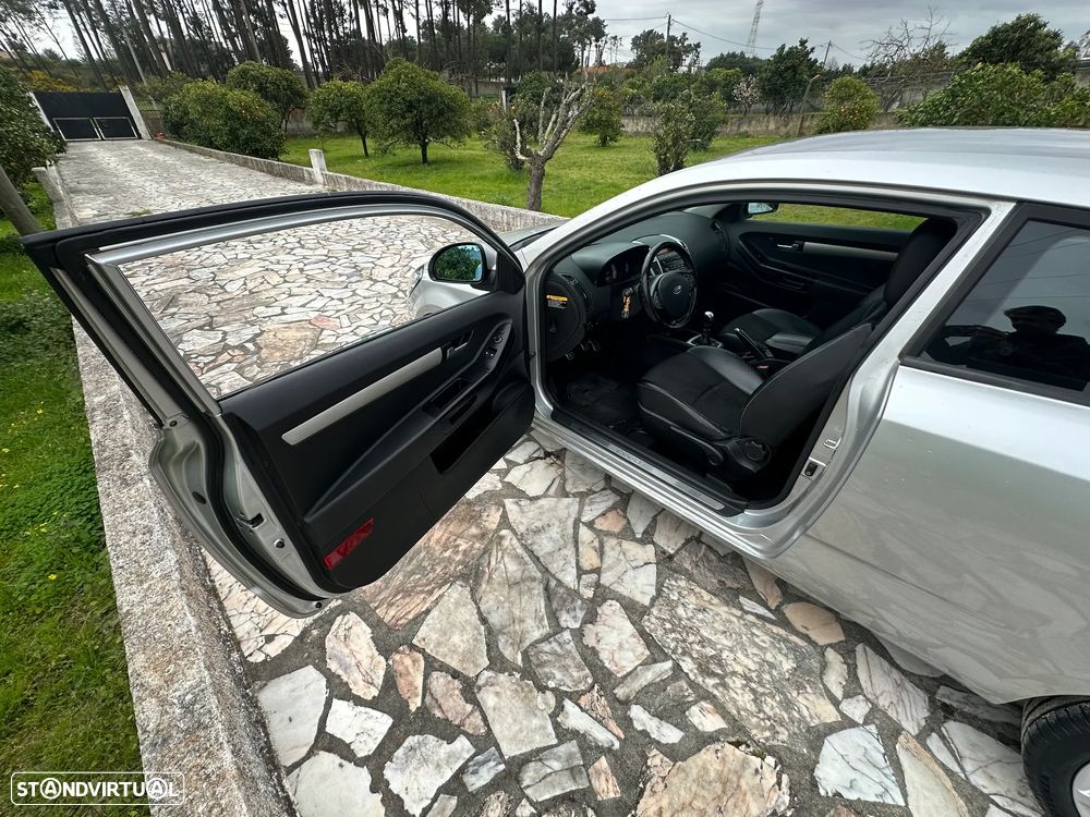 Kia Ceed S Coupé 1.6 CRDi TX - 15