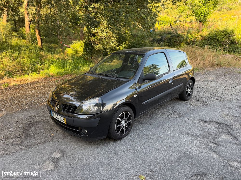 Renault Clio 1.5 dCi Confort Dynamique - 1