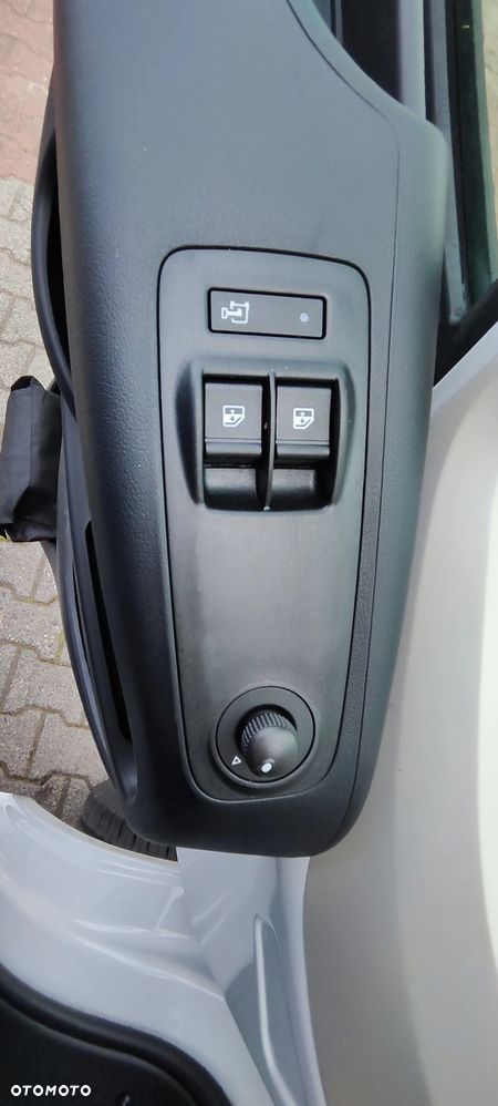 Opel MOVANO FURGON L3H2 140KM - 11