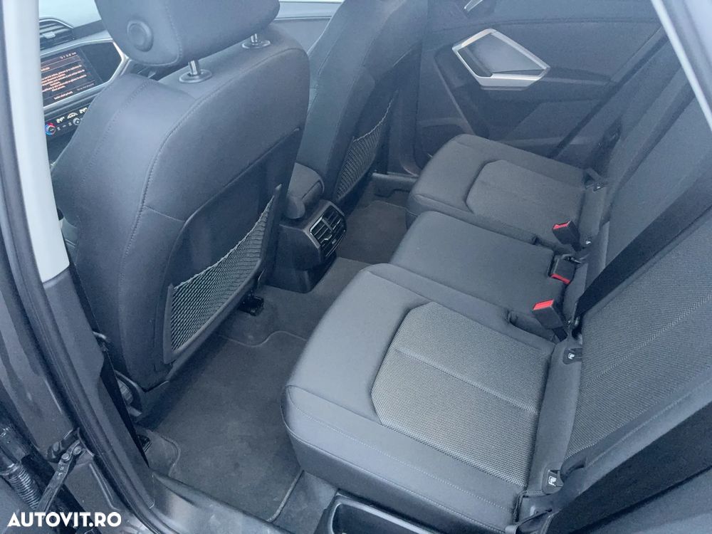 Audi Q3 ack 2.0 35 TDI S tronic S Line - 12