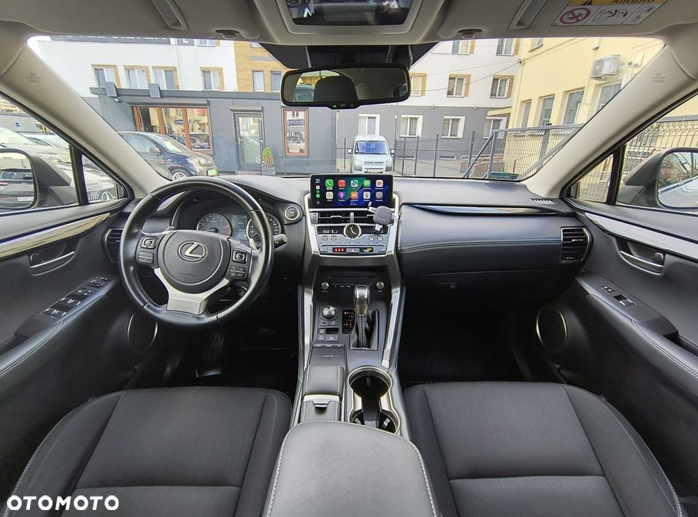 Lexus NX 300 Business Edition AWD - 8