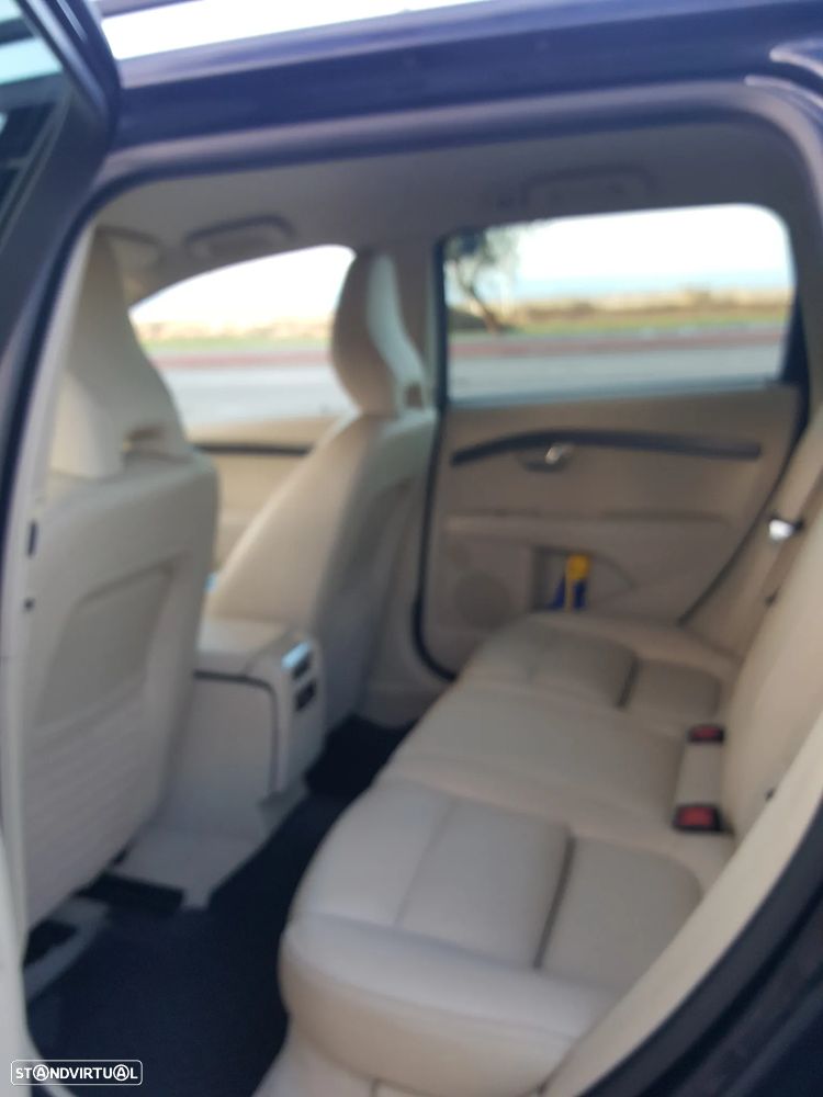 Volvo XC 70 D4 Geartronic Momentum - 5