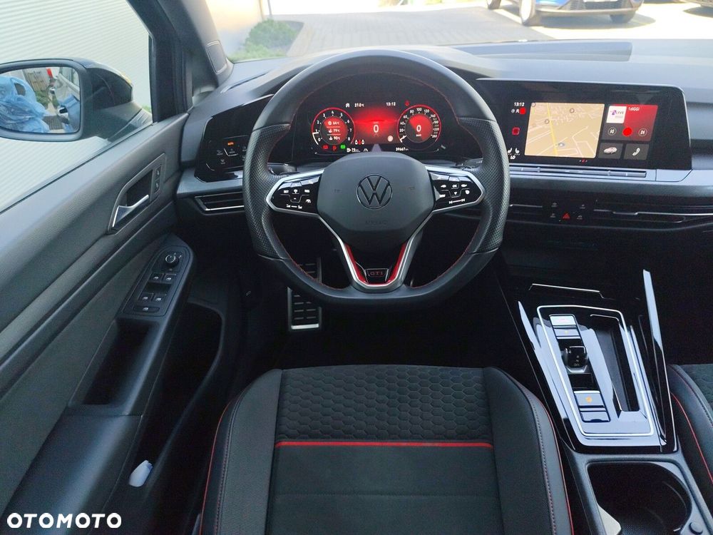 Volkswagen Golf - 15