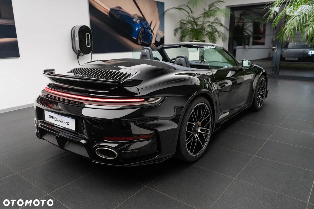 Porsche 911 Turbo S - 35