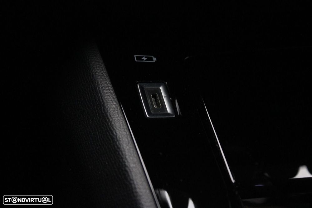 Peugeot 208 1.5 BlueHDi GT - 26