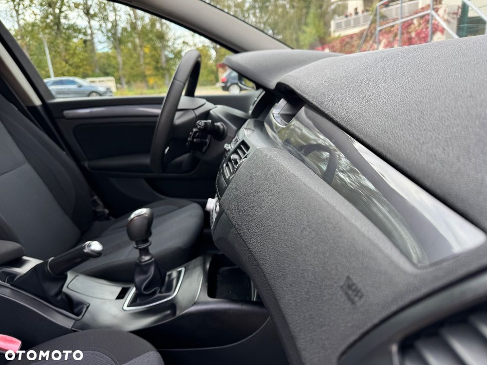 Renault Laguna - 25