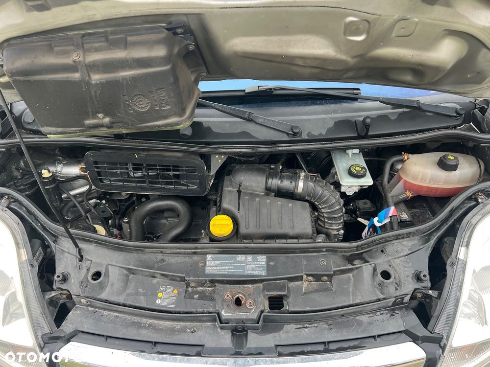 Opel Vivaro L2H1 2.9t - 3