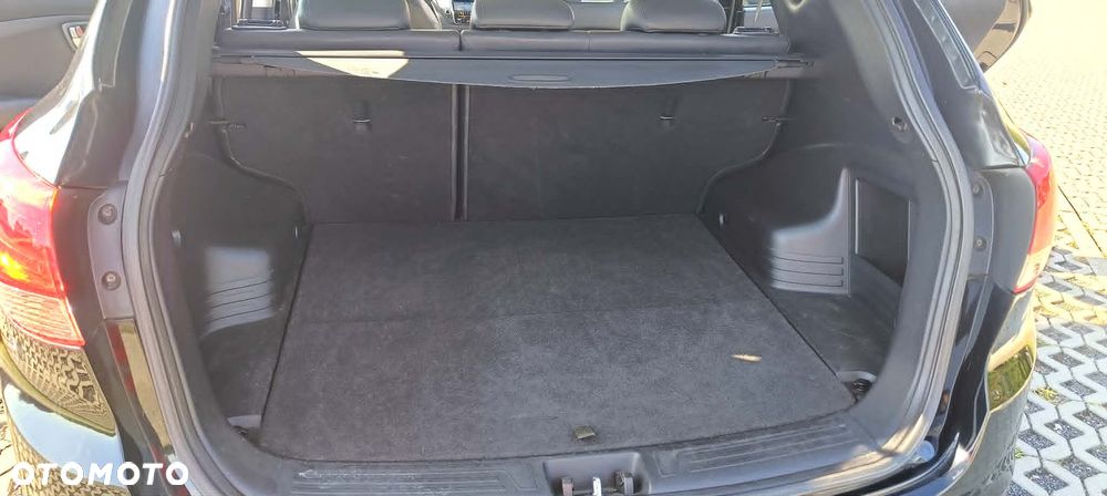 Hyundai ix35 2.0 4WD Premium - 9