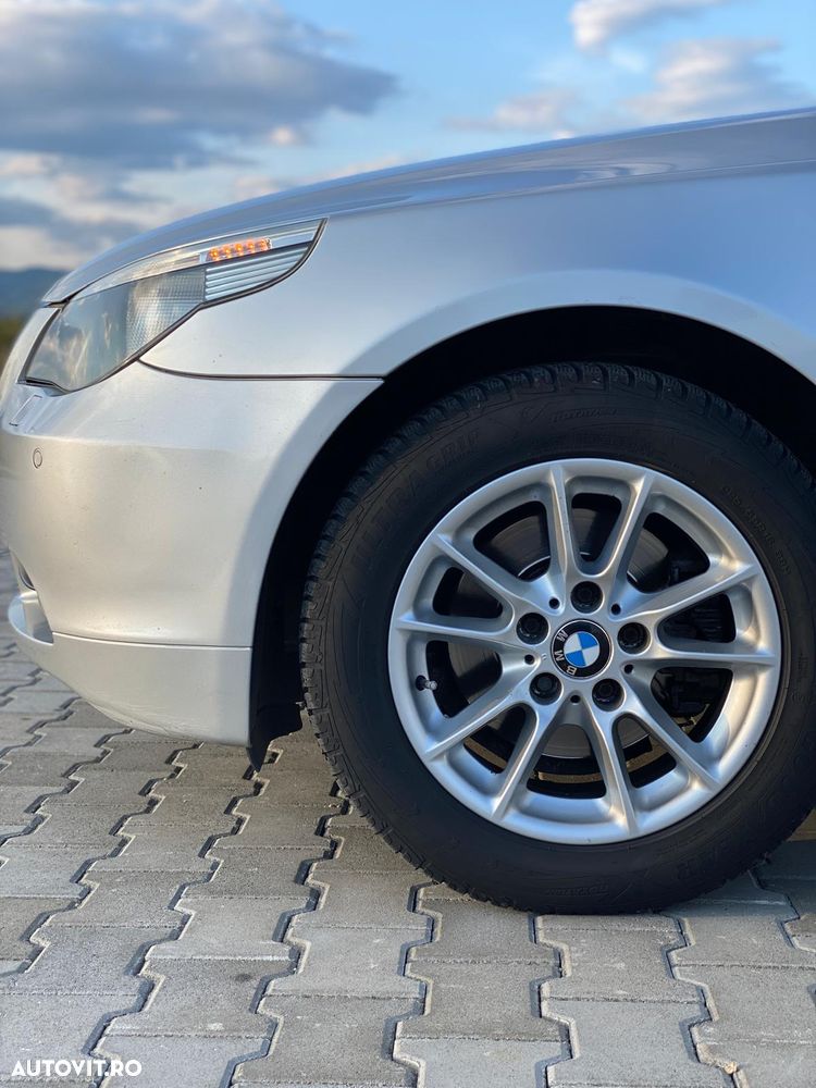 BMW Seria 5 520d - 5