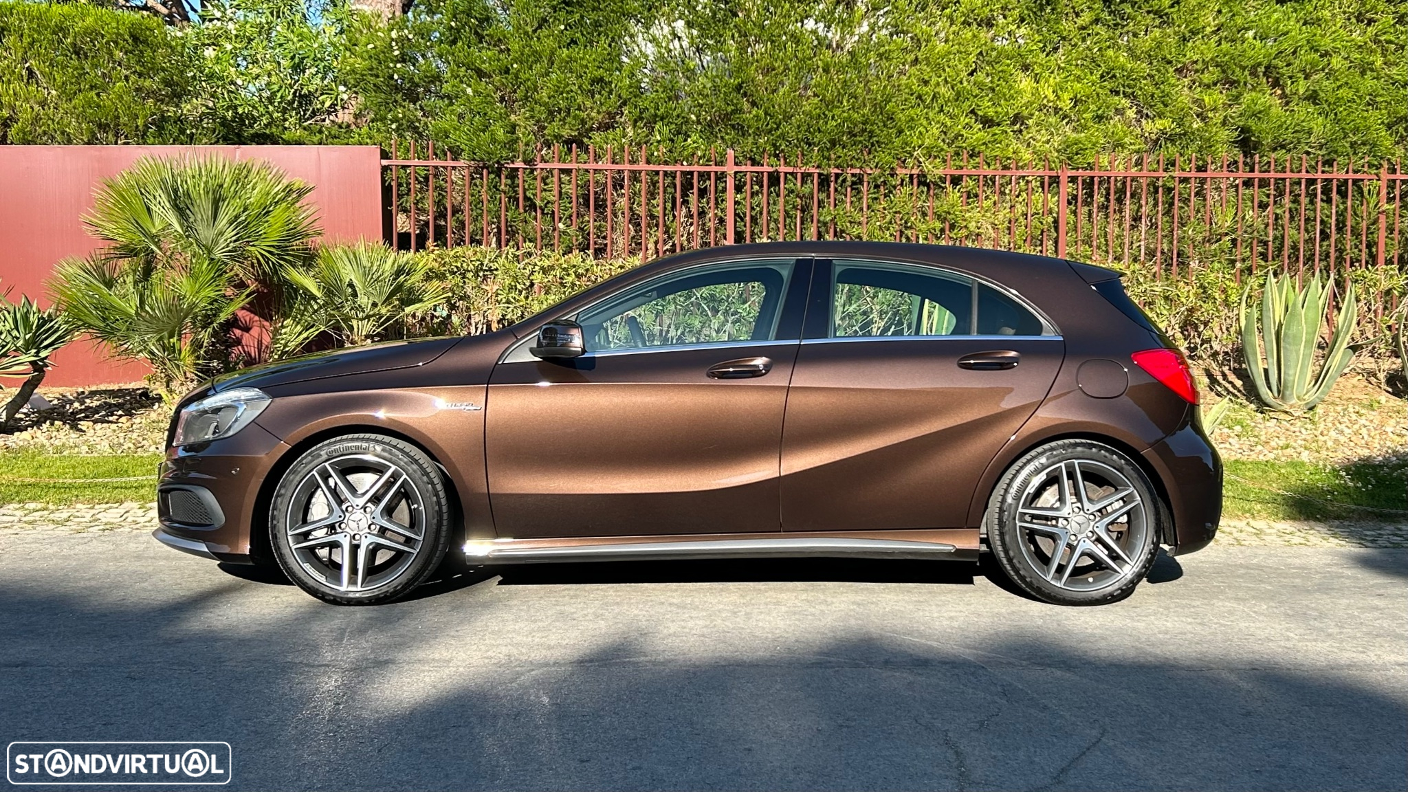 Mercedes-Benz A 45 AMG 4Matic Speedshift 7G-DCT - 3