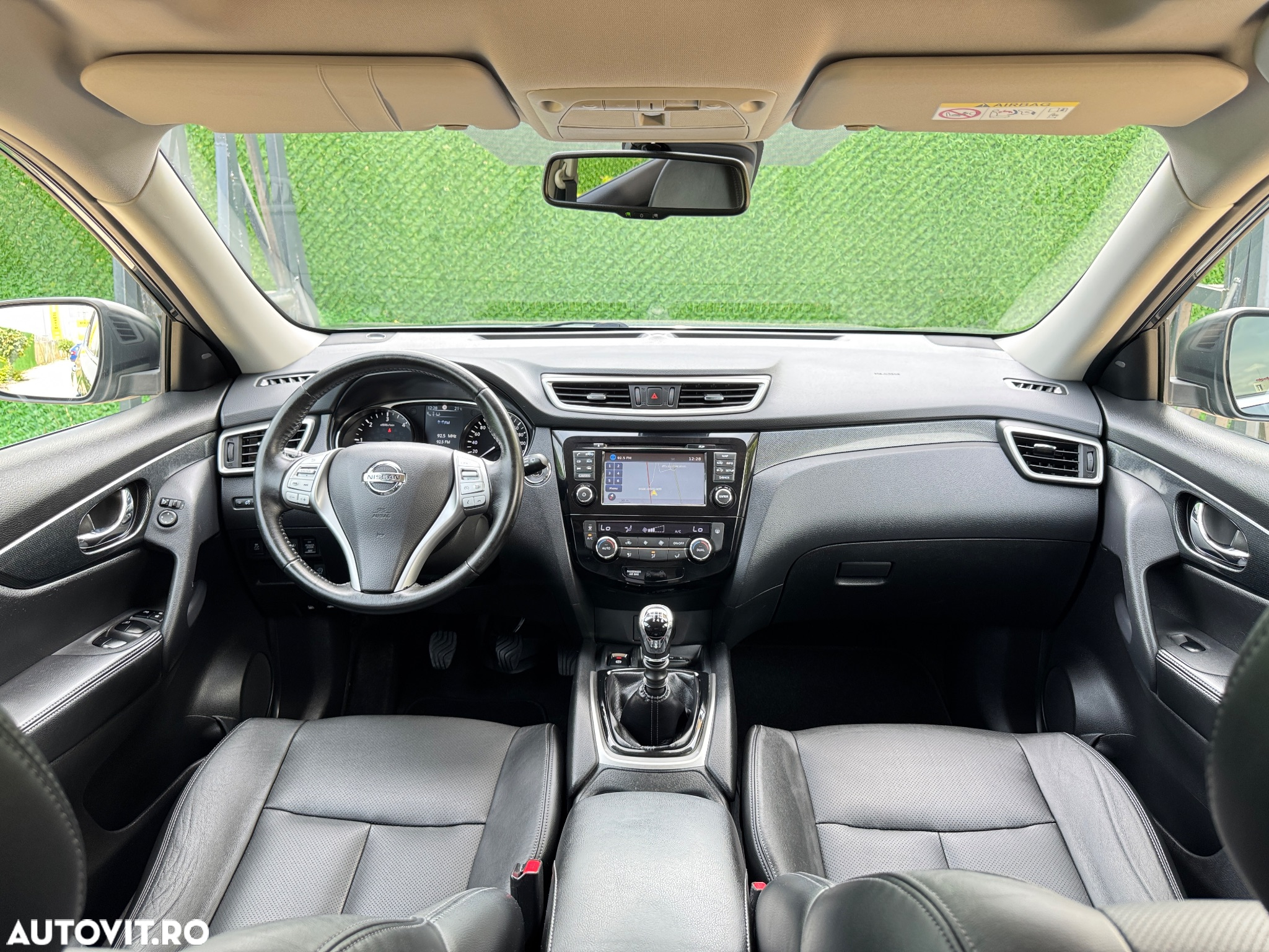 Nissan X-Trail 1.6 dCi ALL-MODE 4x4i Tekna - 8