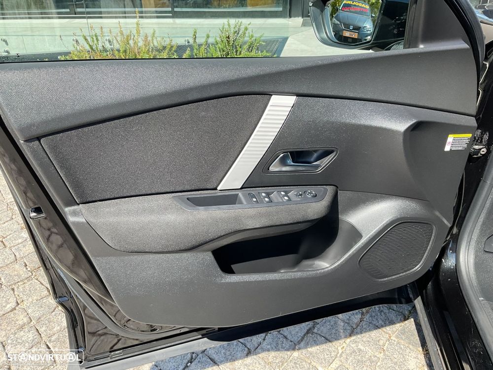 Citroën C4 1.2 PureTech Feel - 18