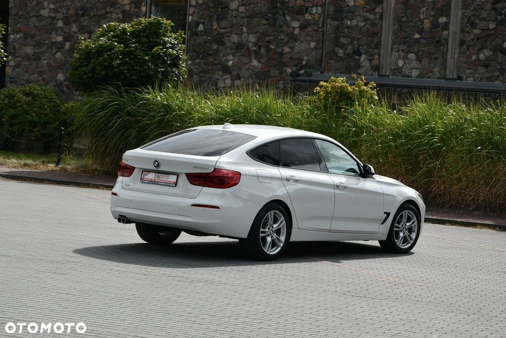BMW 3GT 320d xDrive GT - 26