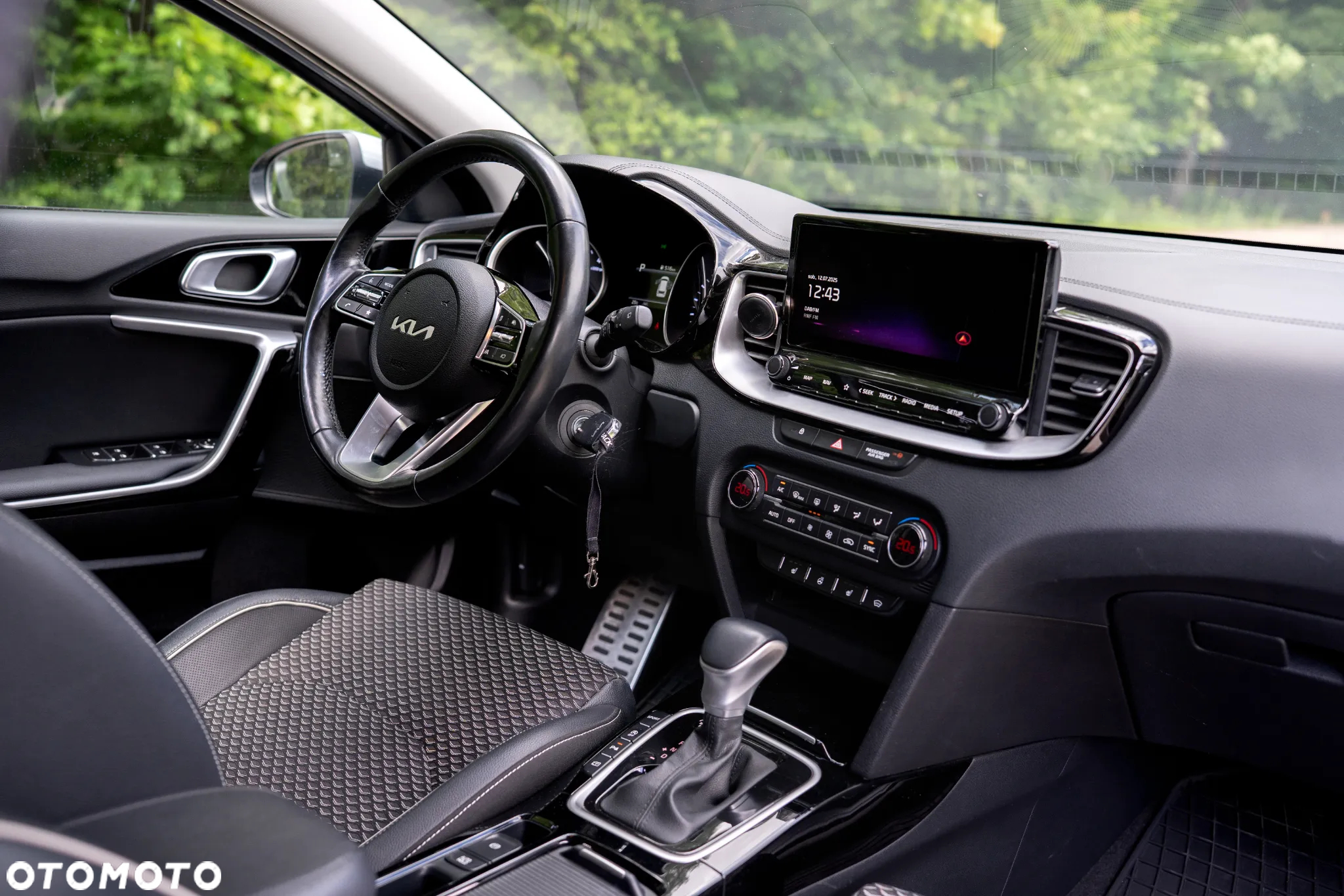 Kia Ceed 1.5 T-GDI Business Line DCT - 14