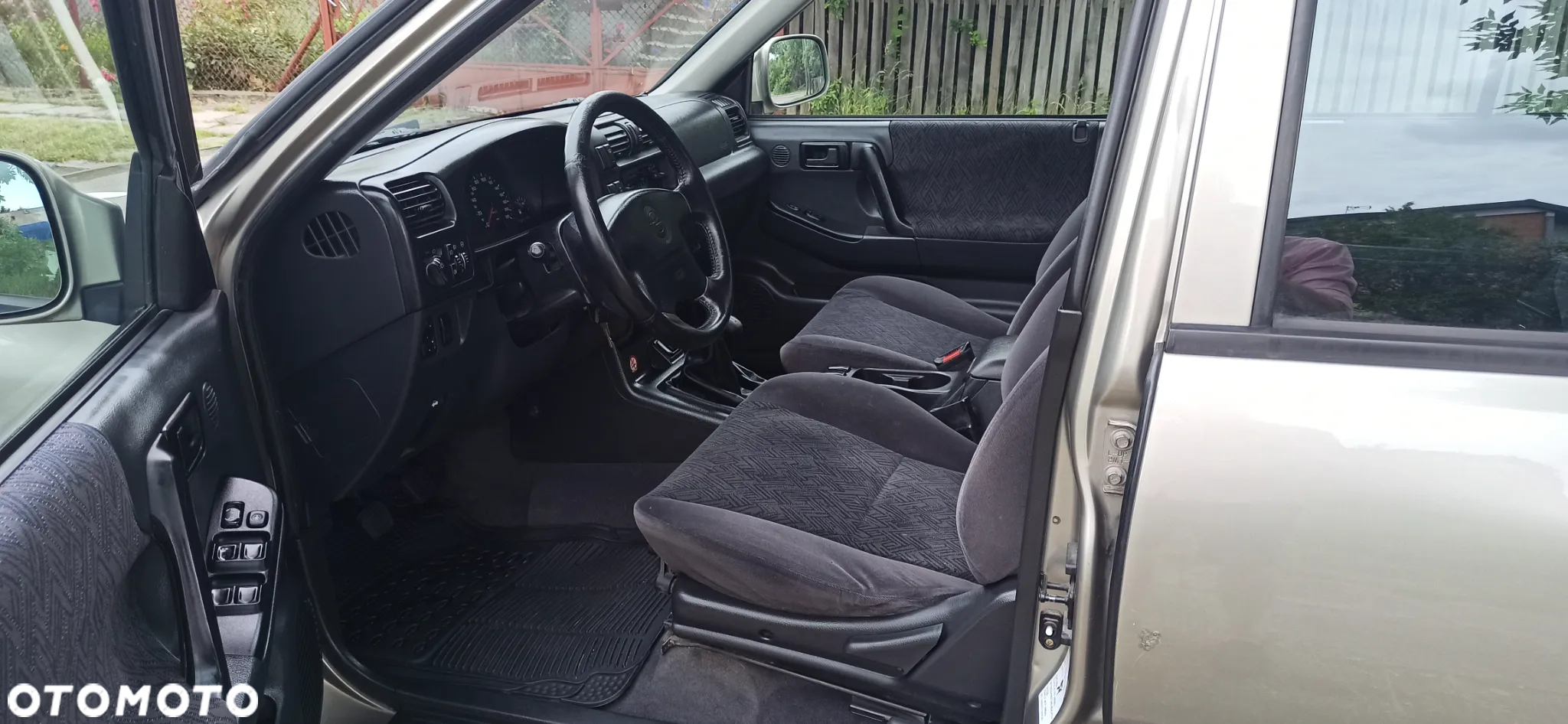 Opel Frontera - 14