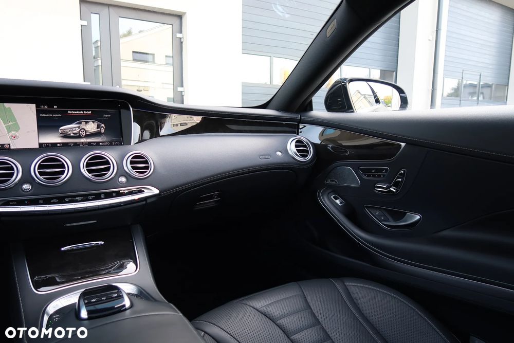 Mercedes-Benz Klasa S 500 4-Matic 7G-TRONIC - 38