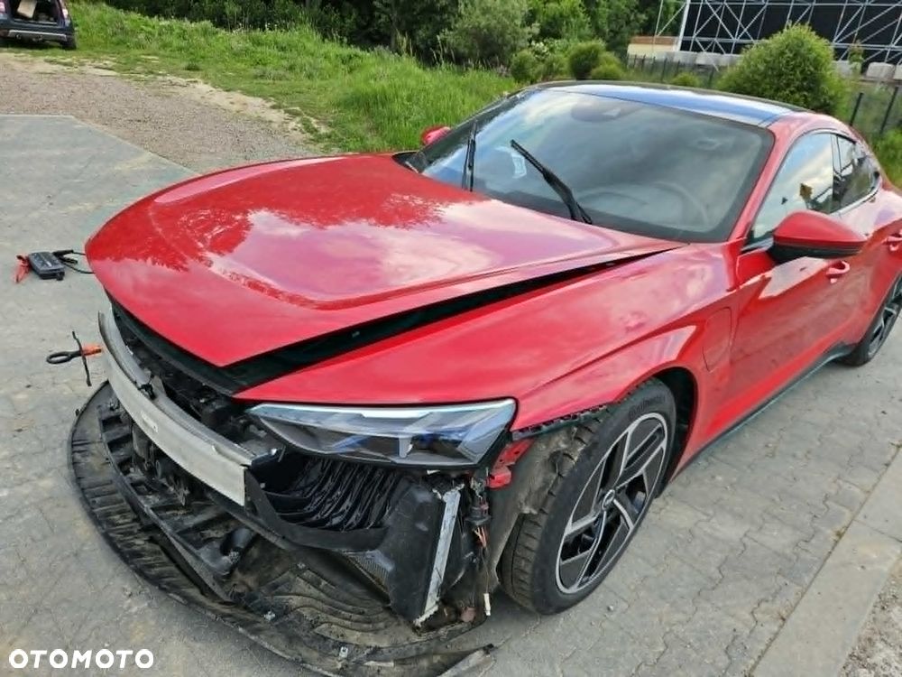 Audi e-tron GT quattro - 30
