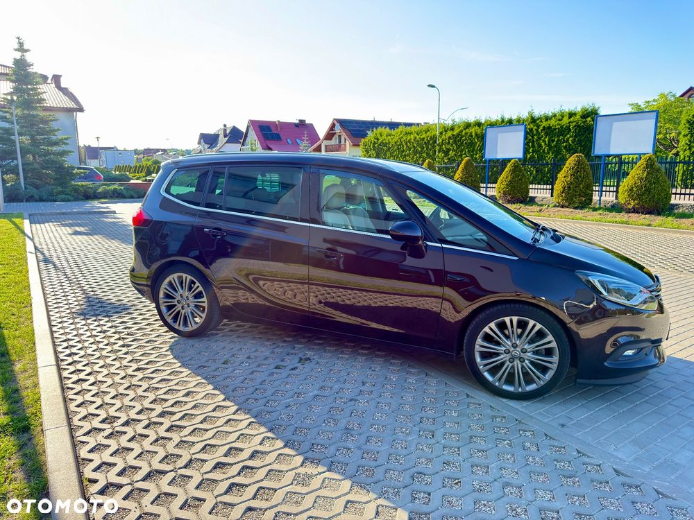 Opel Zafira 2.0 CDTI Cosmo - 2