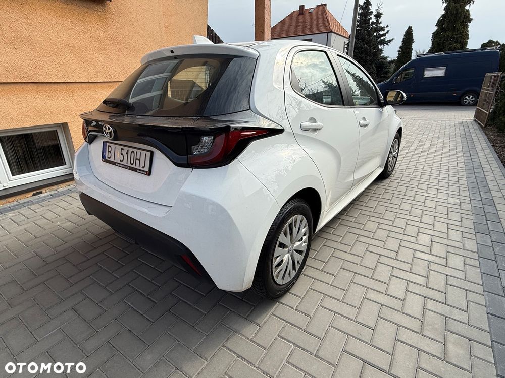 Toyota Yaris - 18