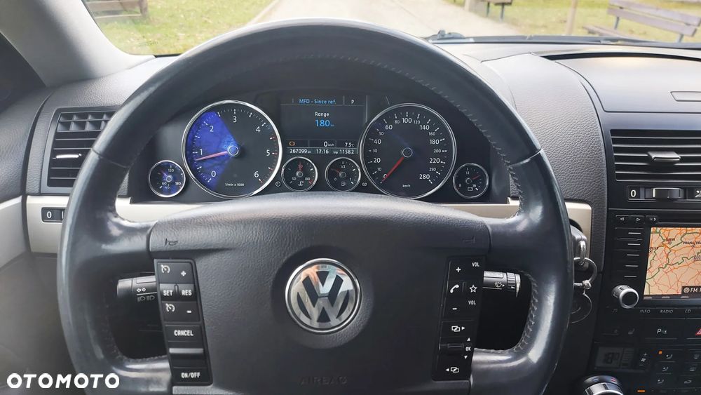 Volkswagen Touareg 3.0 V6 TDI DPF Automatik Exclusive Edition - 11