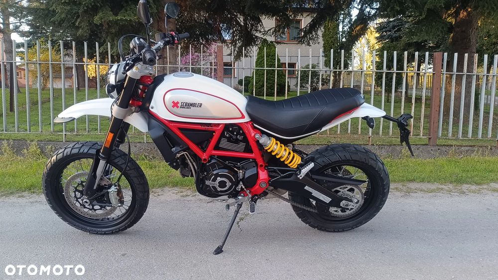 Ducati Scrambler - 10