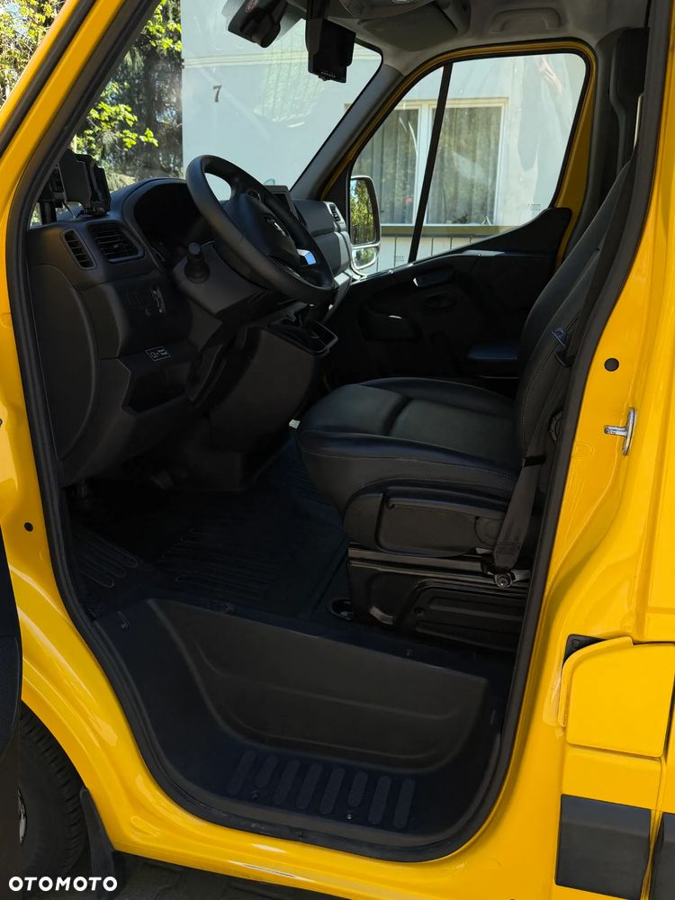 Renault e-Master - 9