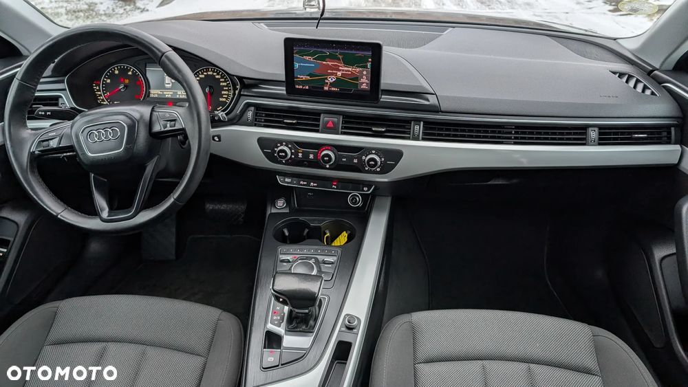 Audi A4 Avant 2.0 TDI ultra S tronic - 5
