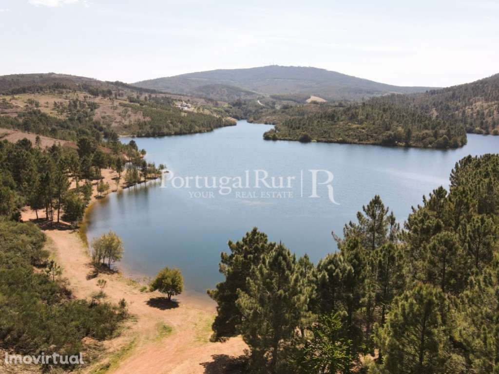 Herdade confinante com a barragem apta para Parque Campismo - Grande imagem: 5/22
