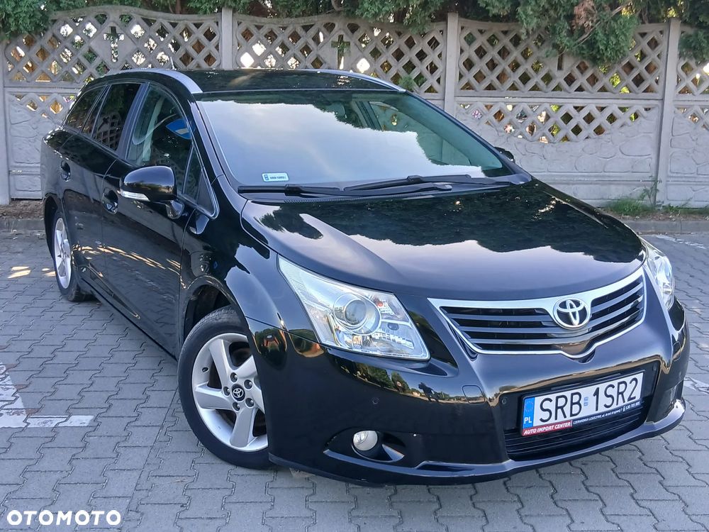Toyota Avensis - 24