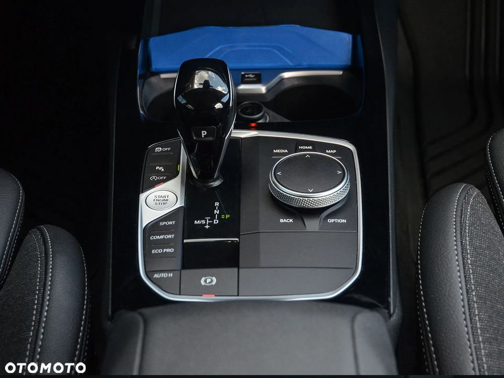 BMW Seria 1 118d Sport Line - 36