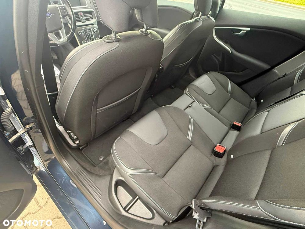 Volvo V40 - 6