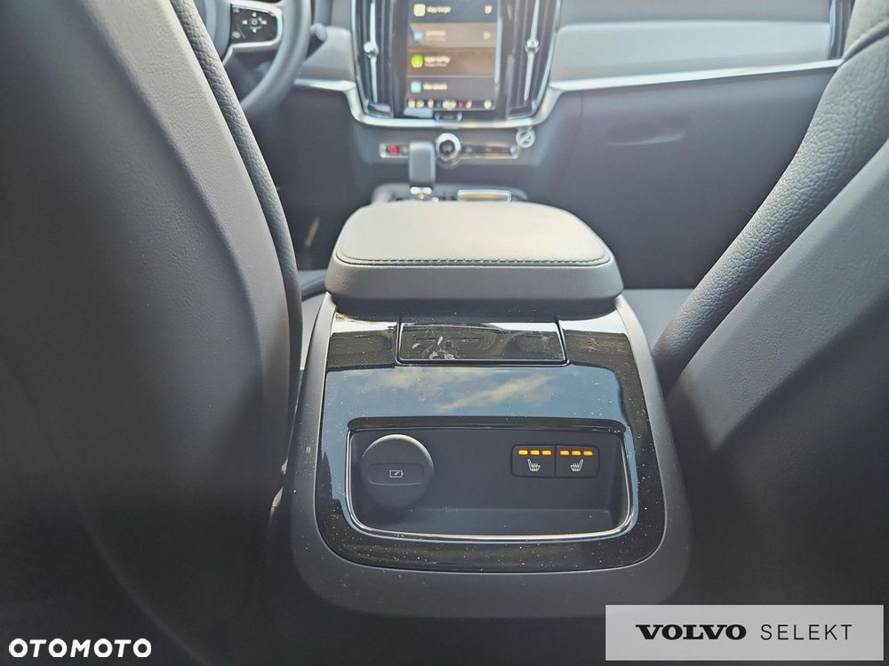 Volvo S90 - 23