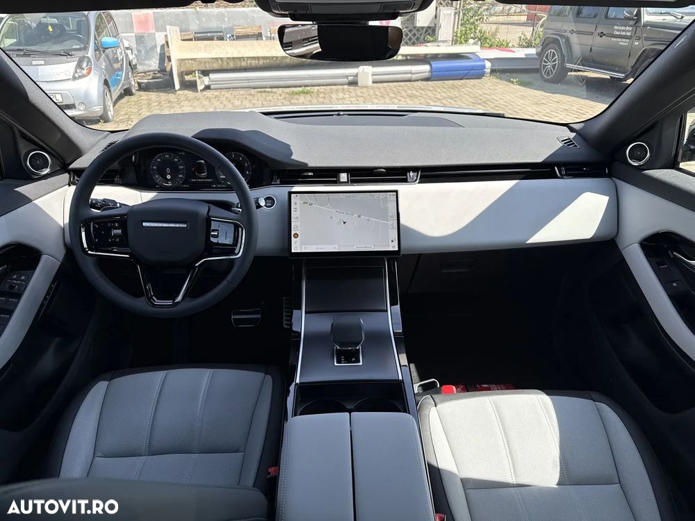 Land Rover Range Rover Evoque - 12