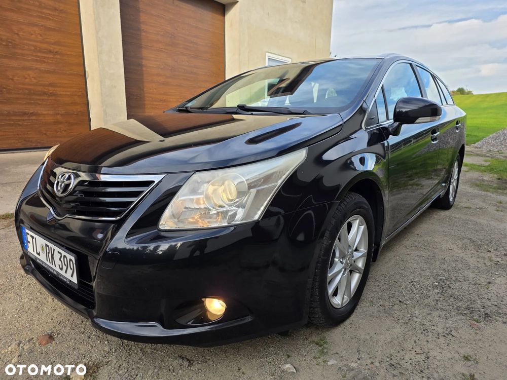 Toyota Avensis 2.0 D-4D Sol Premium - 28