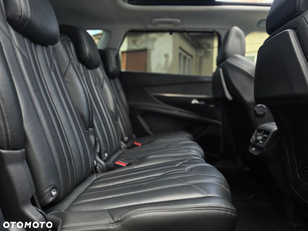 Peugeot 5008 - 23