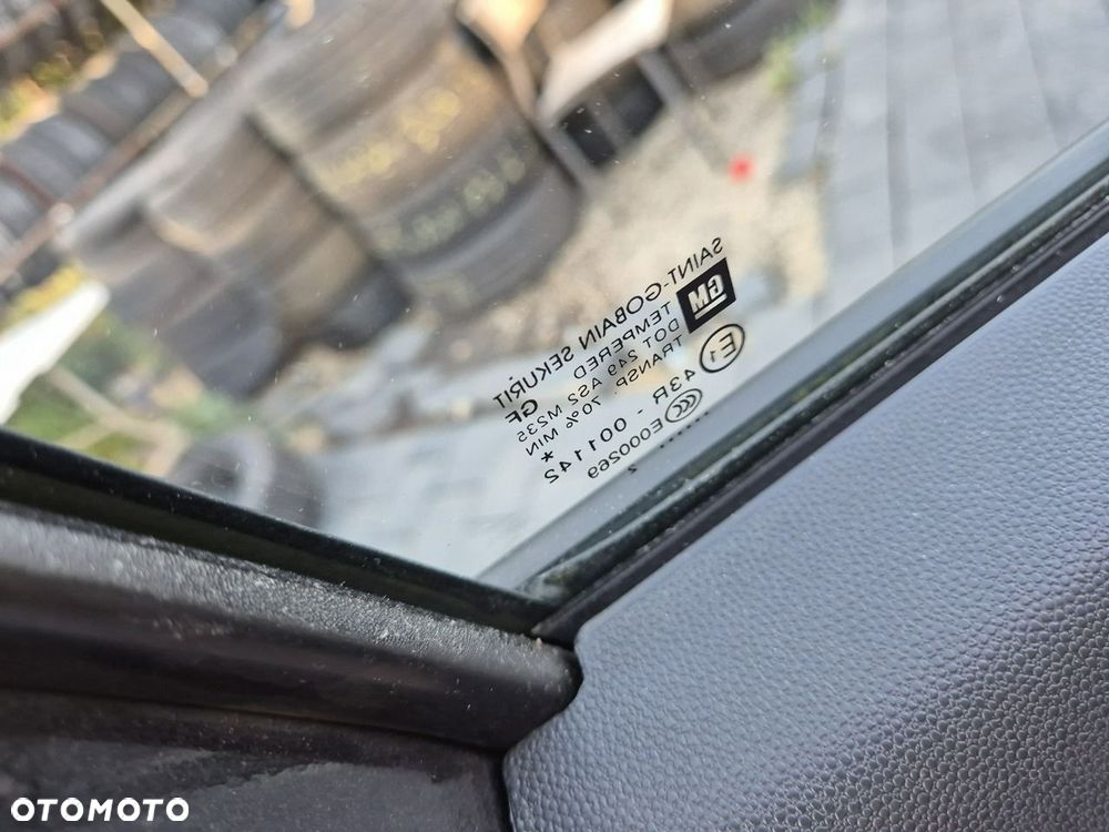 Opel Corsa - 10