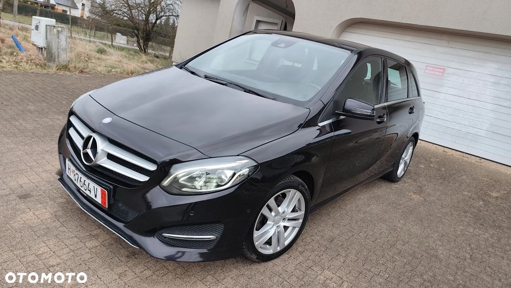 Mercedes-Benz Klasa B 200 d 7G-DCT UrbanStyle Edition - 14