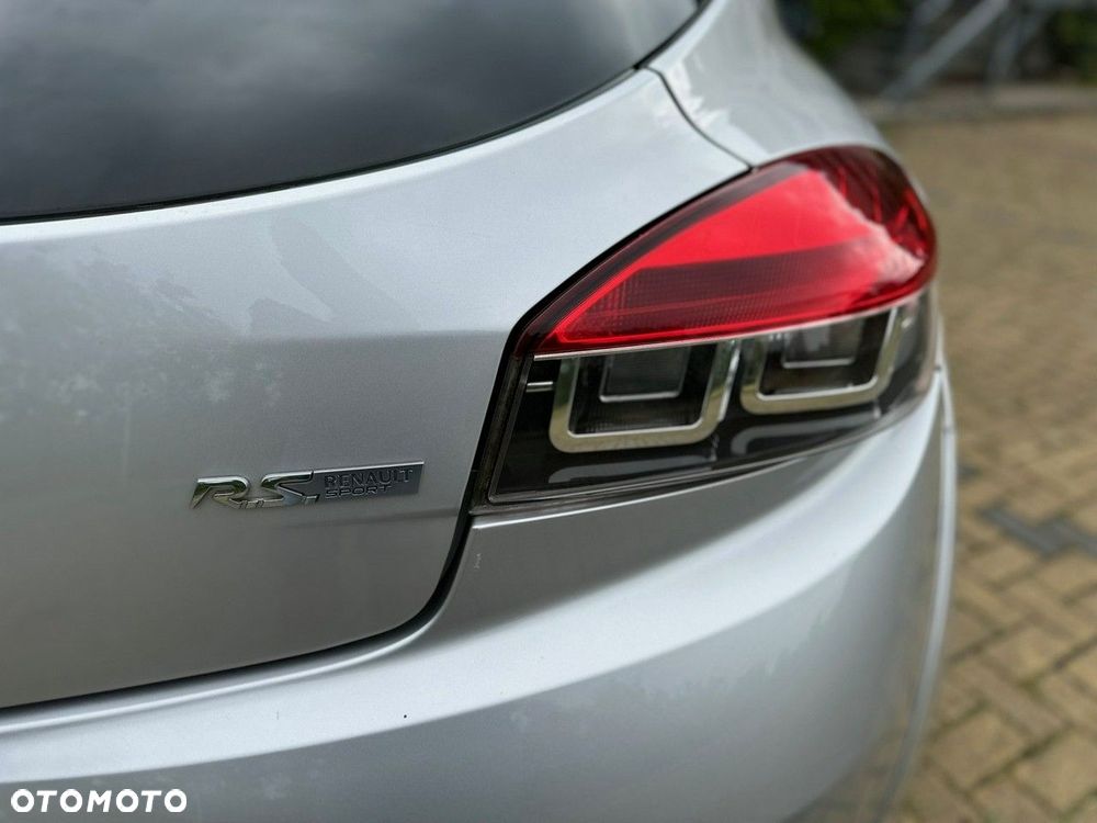 Renault Megane TCe 250 Coupe Sport - 30