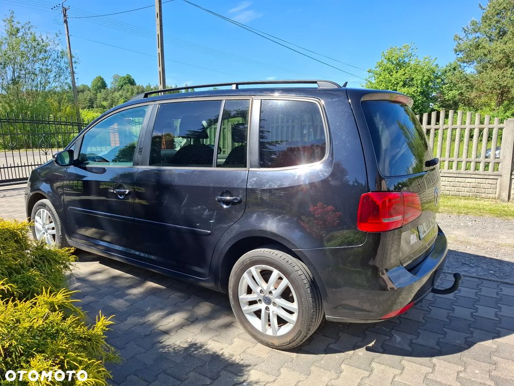Volkswagen Touran 1.6 TDI DPF BlueMot Trendline - 9