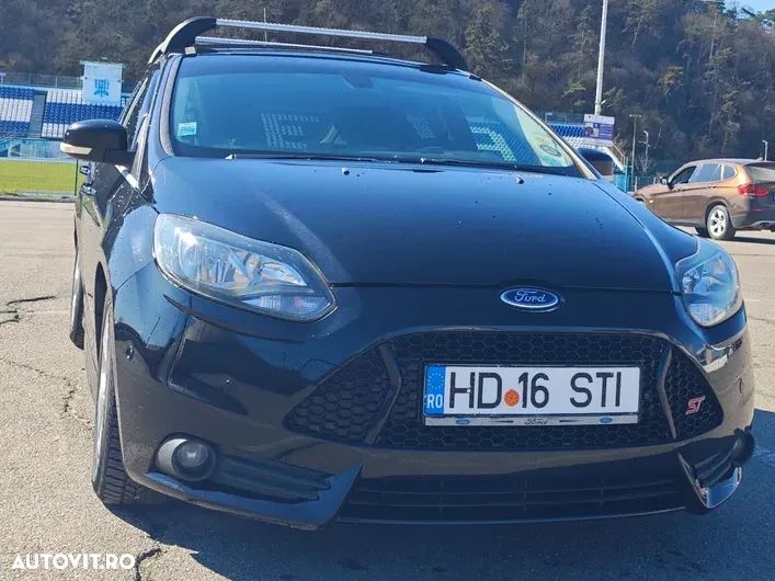 Ford Focus - 17