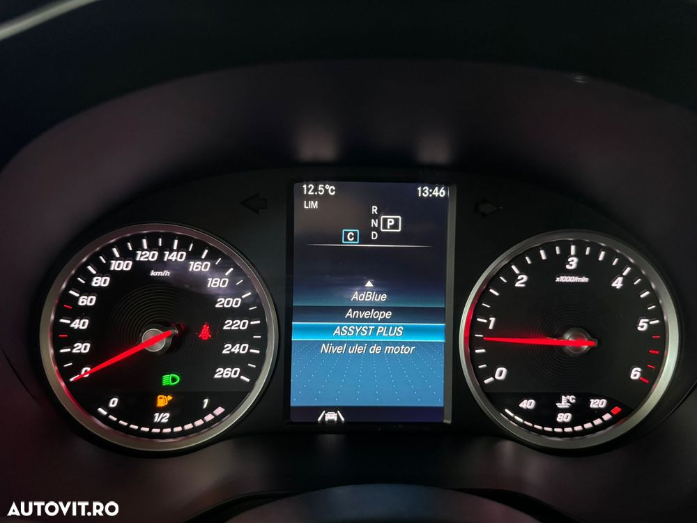 Mercedes-Benz GLC Coupe 220 d 4Matic 9G-TRONIC Exclusive - 33