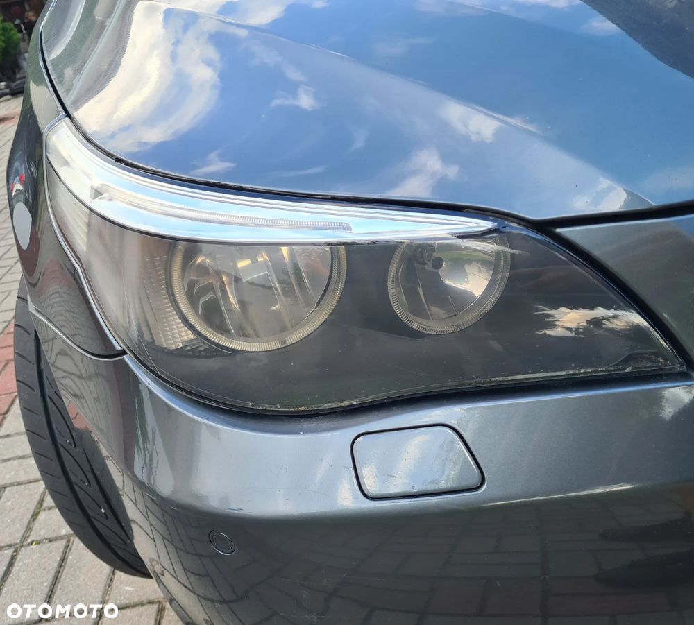 BMW Seria 5 525i - 8